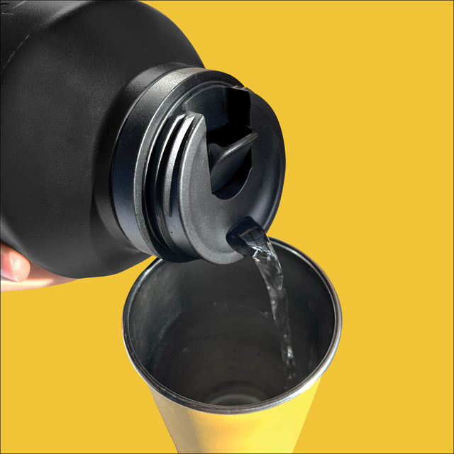 Mini dug black insulated cup - 500ml